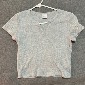 TNA grey tee